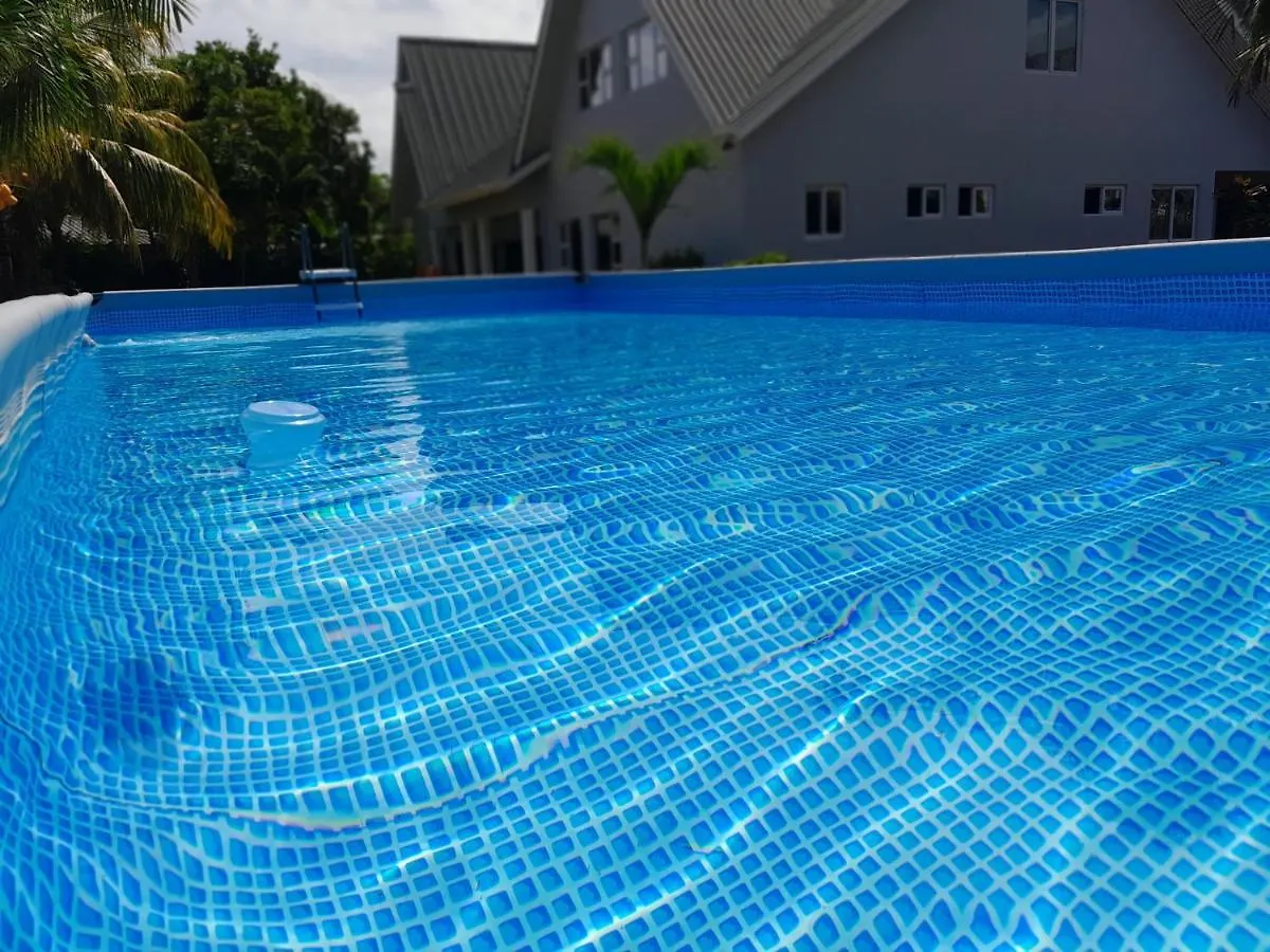 Vila Island Charm Of Praslin Victoria Prázdninový dům